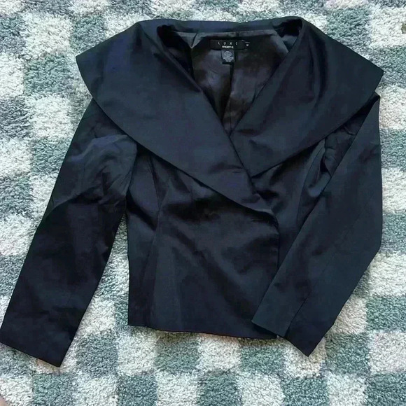Arden B Jackets & Blazers - LUXE Arden B black jacket - size M